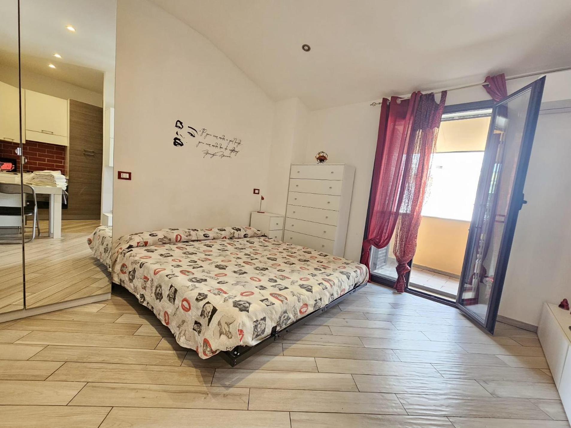 Romantico Monolocale Veranda Privata Vista Mare Reggio di Calabria Buitenkant foto